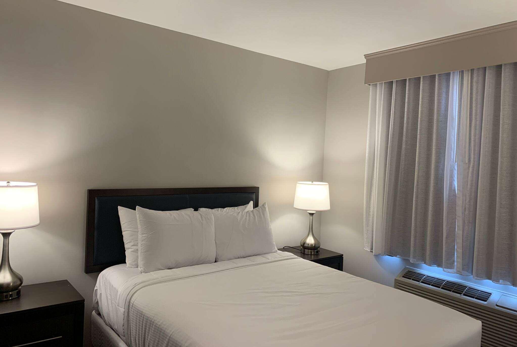 Hotel Wingate By Wyndham Jfk Airport, Far Rockaway Ny à New York Extérieur photo