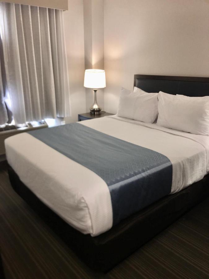Hotel Wingate By Wyndham Jfk Airport, Far Rockaway Ny à New York Extérieur photo